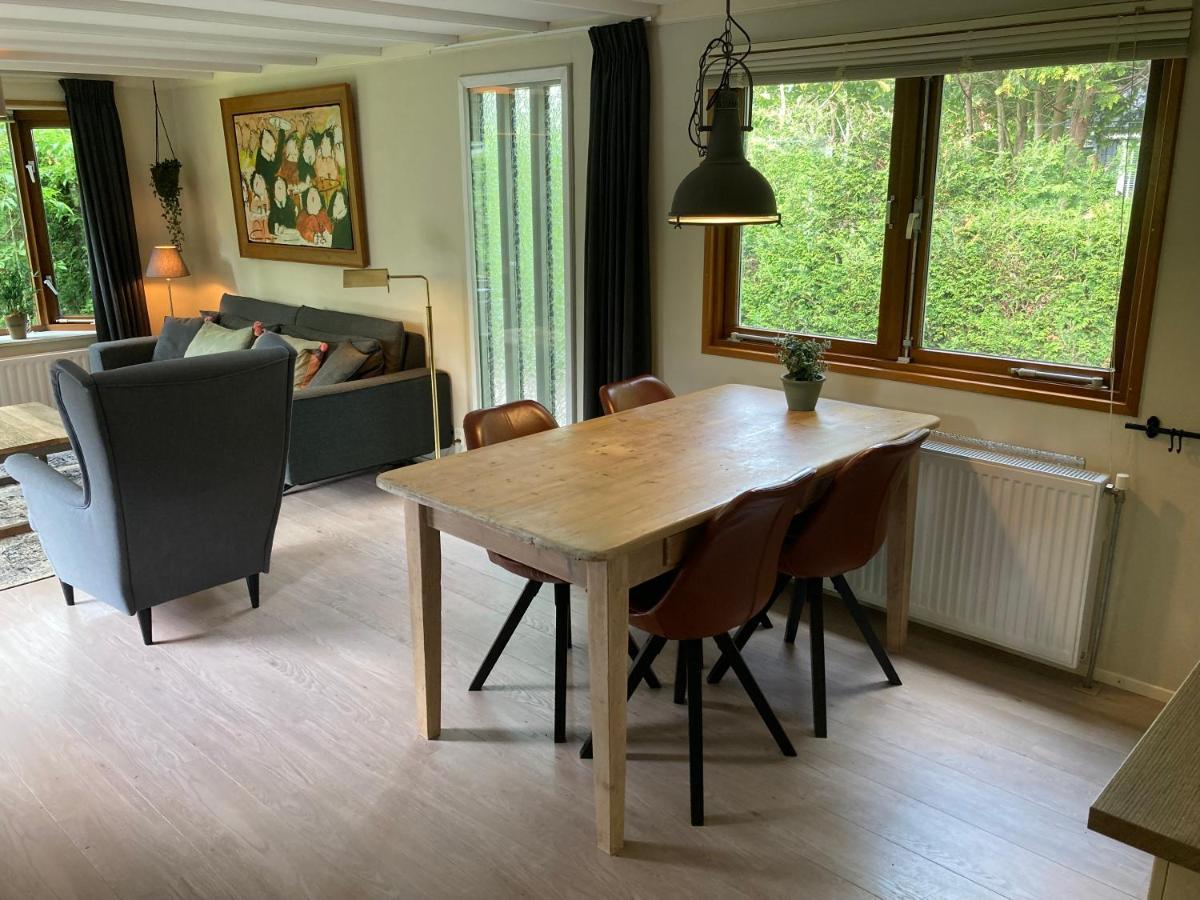 Chalet Wild Forest, Knus Chalet Op De Veluwe Met Gratis Parkeren Putten Exterior photo